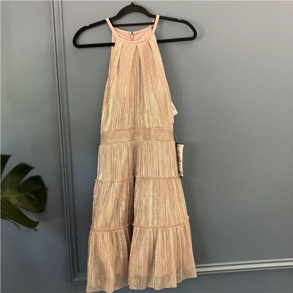 😍XSCAPE Metallic Tiered-Skirt Dress Size 4